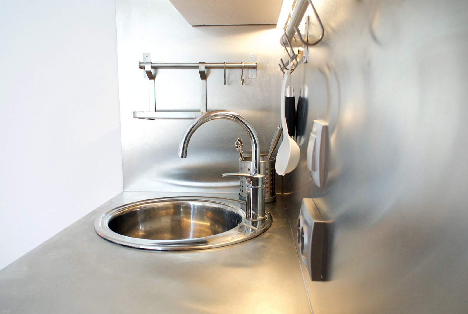 Кухня Брони