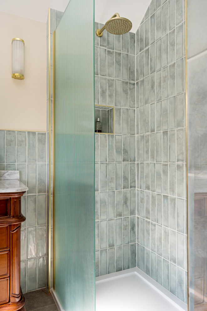 Wyncham Avenue Bathrooms