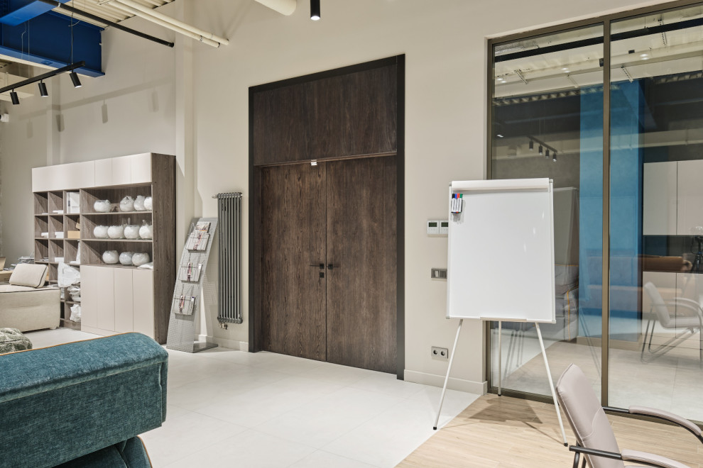 Высокие дубовые двери. 100% массив дуба.