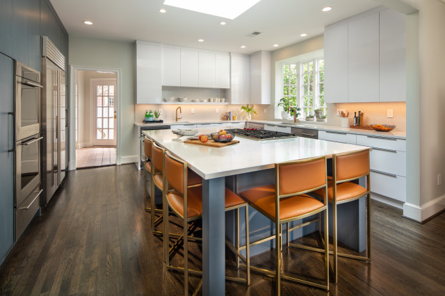 A Transitional Style Kitchen Design transitional-kitchen
