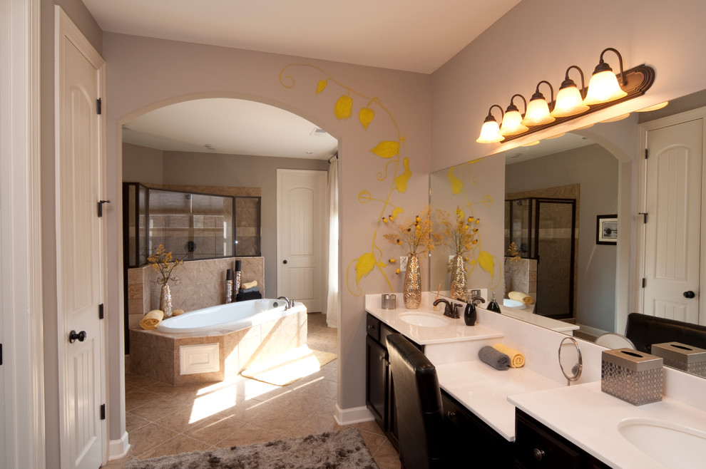 Home design - transitional home design idea