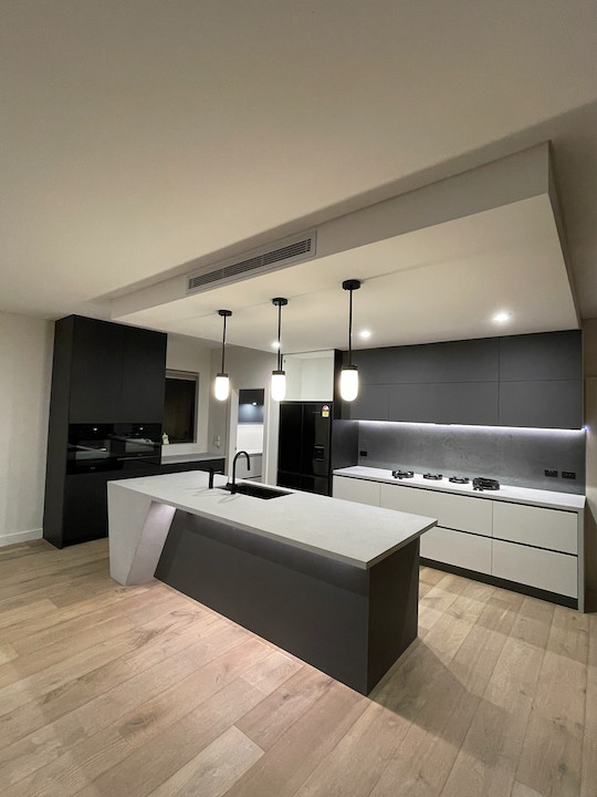 Castlecrag Modern Kitchen