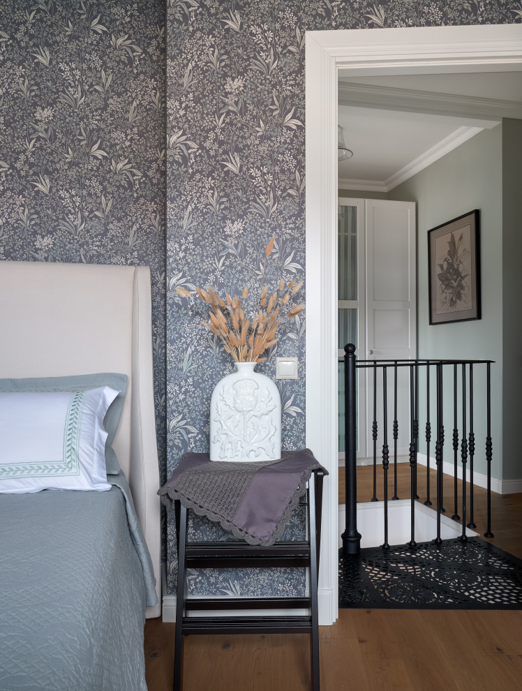 Серый элегантный