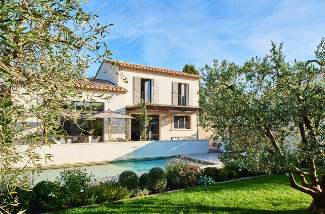 Visite Privée  Réinterprétation moderne d'un habitat provençal