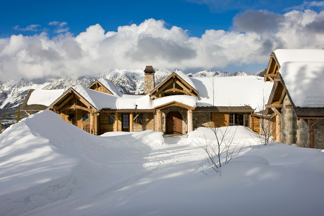 Moonlight Ranch Residence rustic-house-exterior