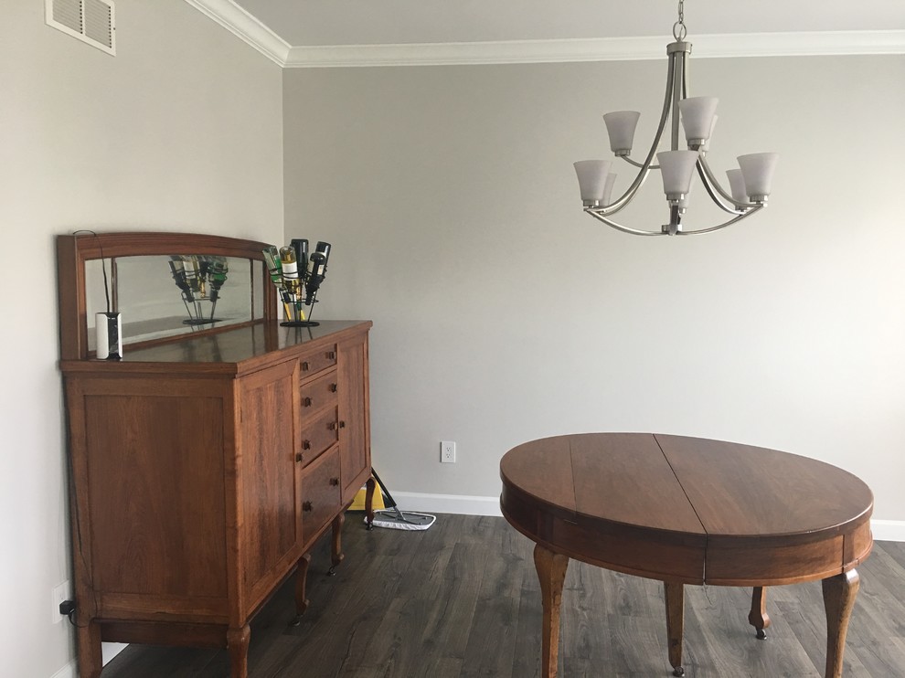 How to modernize dining room furniture given a modern house\room?