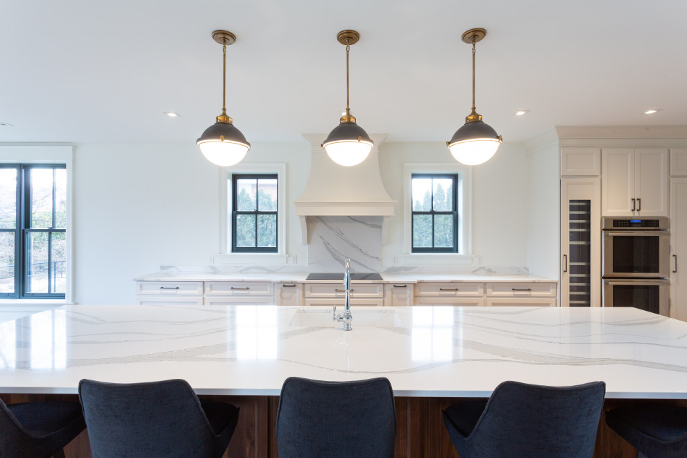 Kitchen - kitchen idea in Toronto