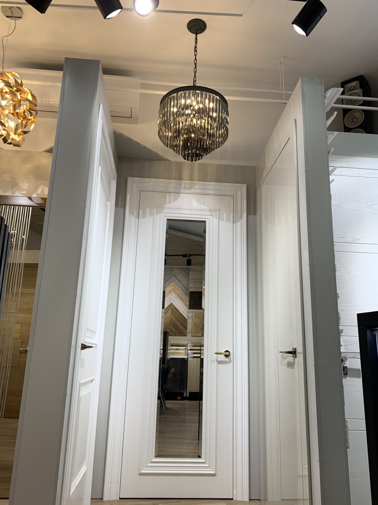 Салон дверей FELLINI