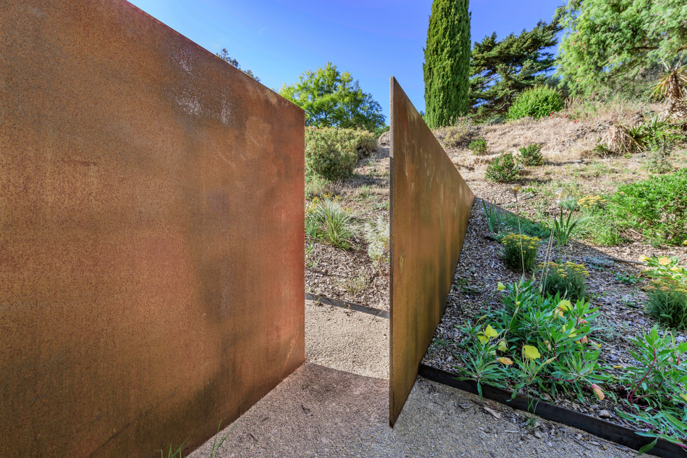 Tourtour - jardin méditerranéen contemporain