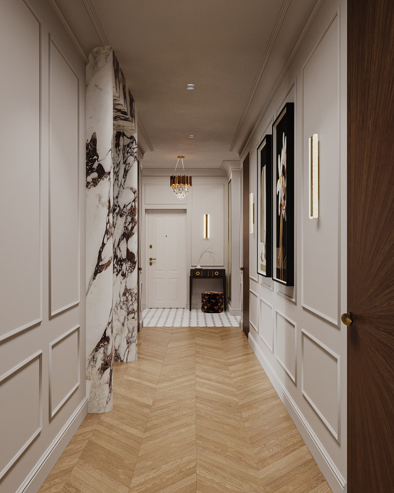 Прихожая и холл с каменными порталами