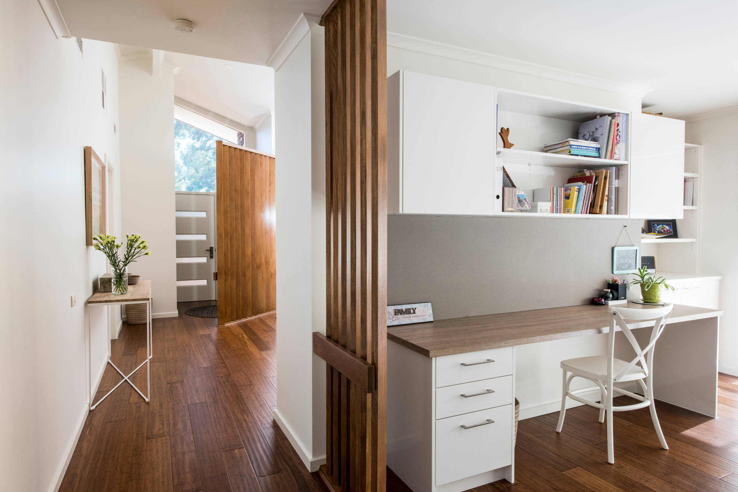 Wantirna Hallway and Study