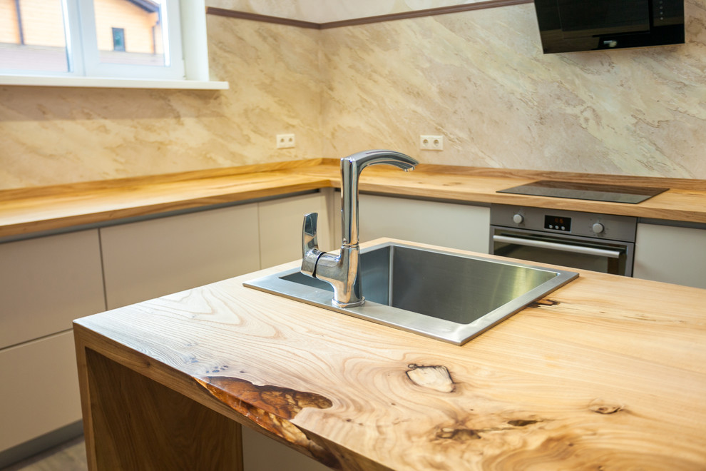 Современный проект с эксплуатируемой кровлей