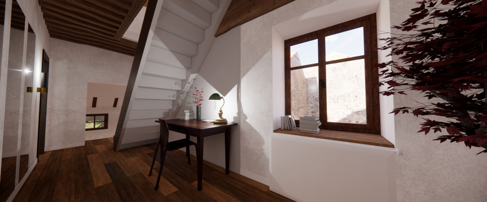 Aménagement d'un couloir éclectique de taille moyenne avec un mur blanc, un sol en bois brun, un sol marron et poutres apparentes.
