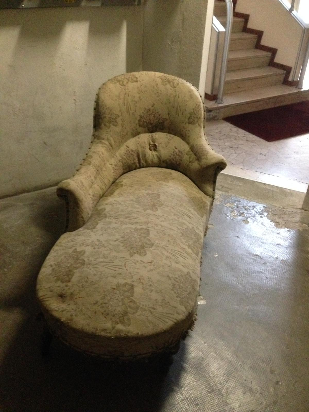 La chaise longue della nonna