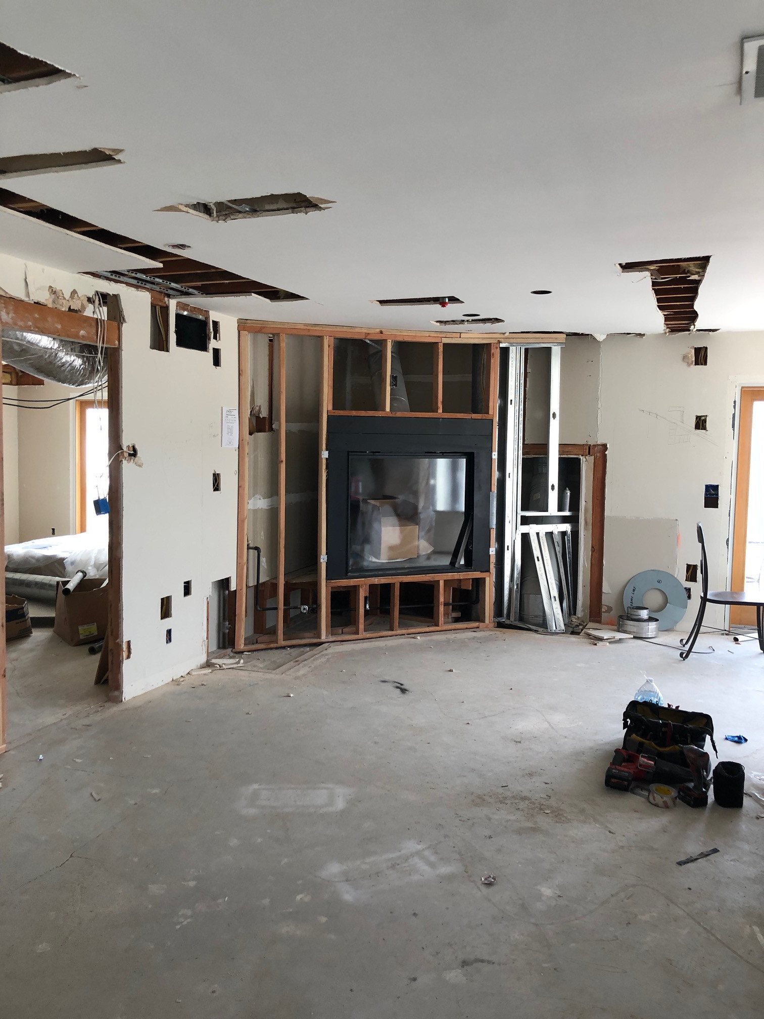 Gore Kitchen, Bathroom, Entertainment, and Back Ends