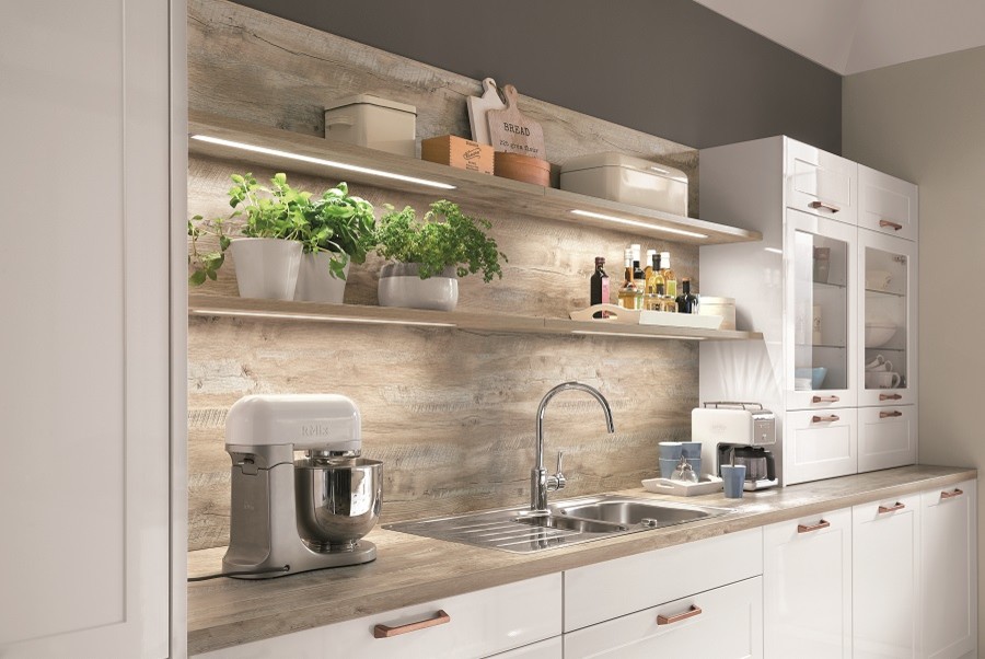 Кухня с медным акцентом