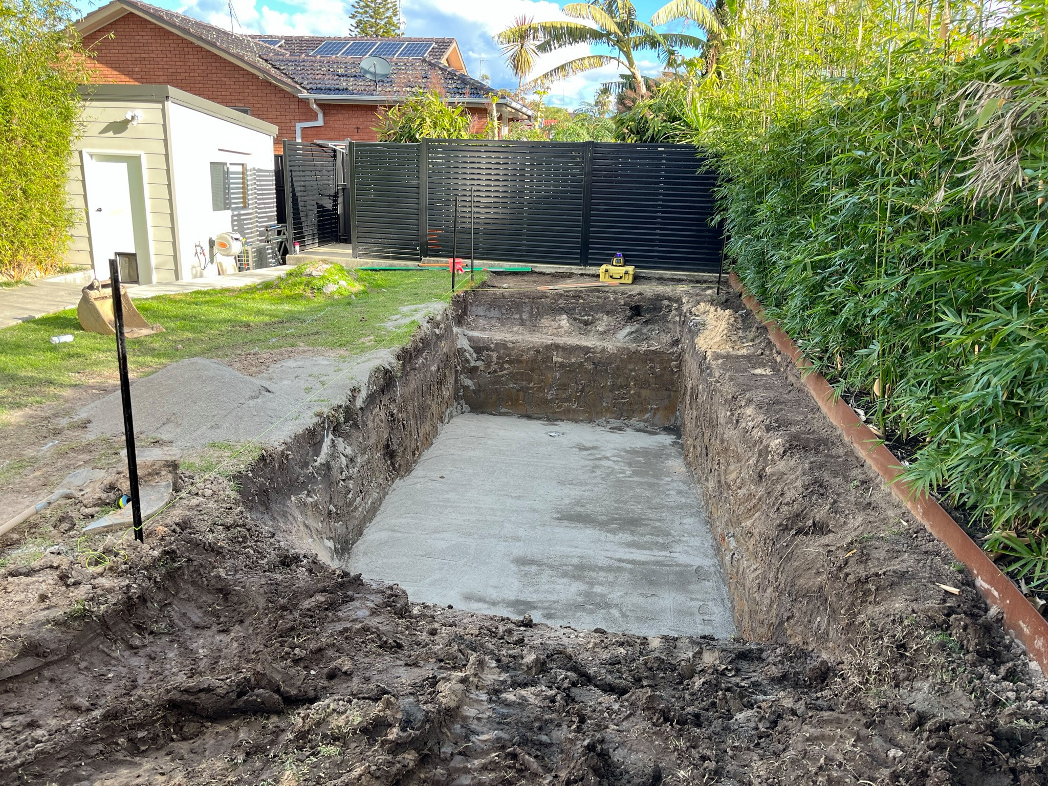 Live to Dig: Pools