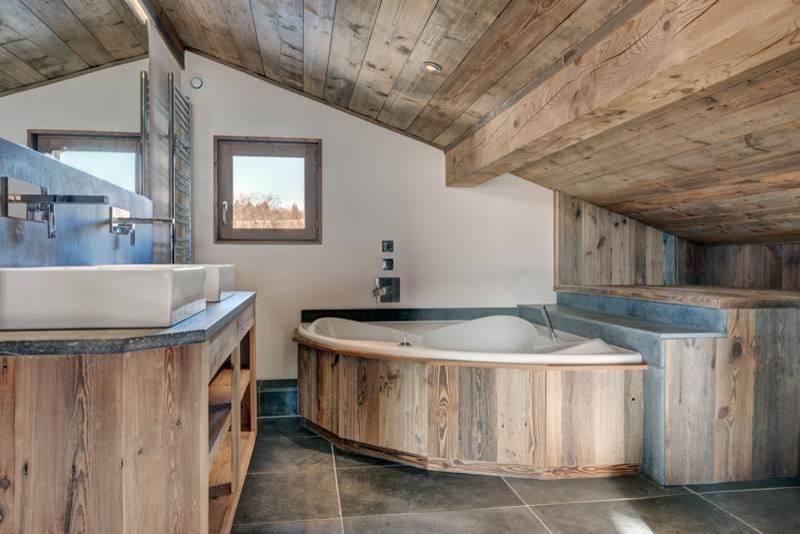 AMENAGEMENT INTERIEUR ET EXTERIEUR D'UN CHALET