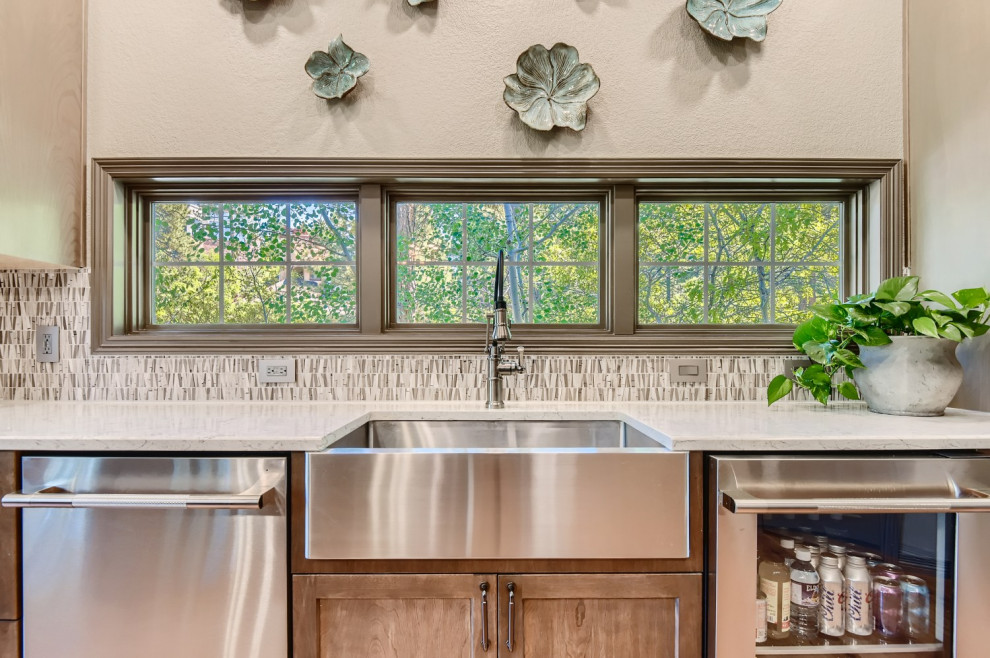 Kitchen - rustic kitchen idea in Denver