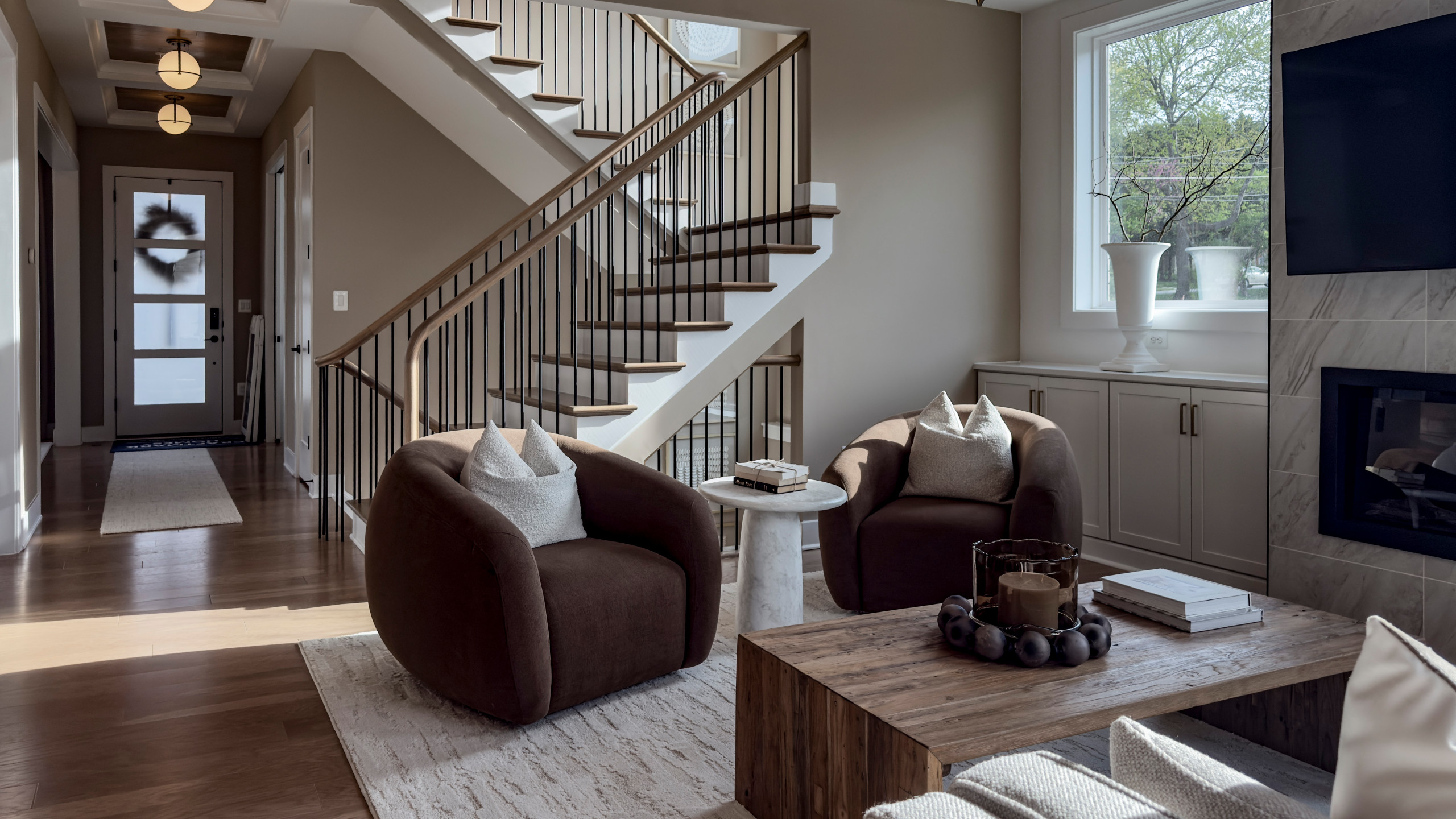 Project #153 | Sophisticated Red Oak Stair with Metal Balusters