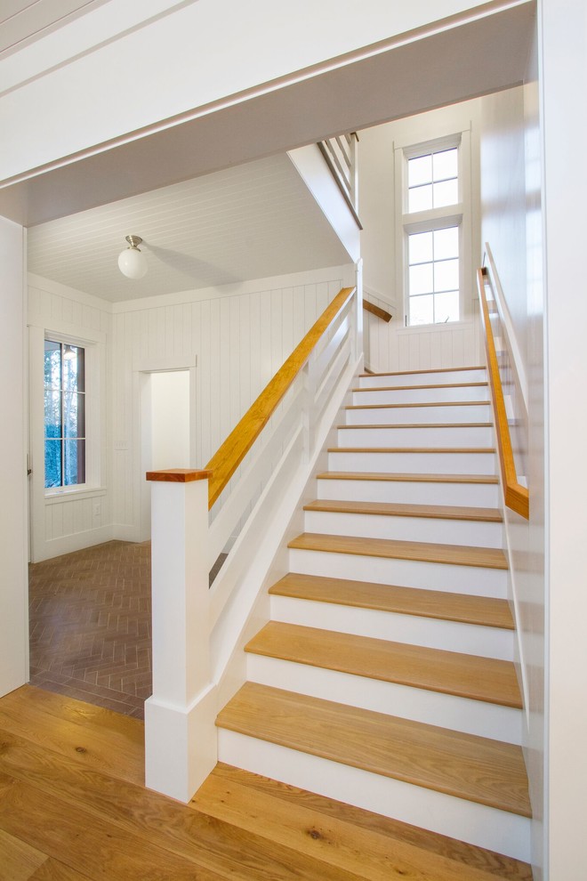 Стильный дизайн: лестница в скандинавском стиле - последний тренд