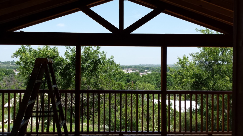 Example of a mountain style exterior home design in Austin