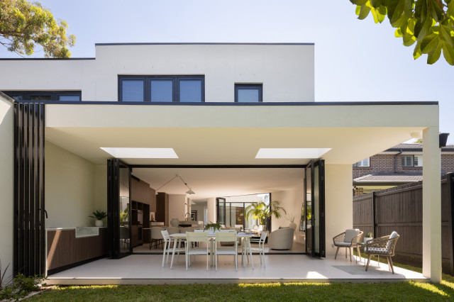 Princes St &bull; Backyard Living modern-patio