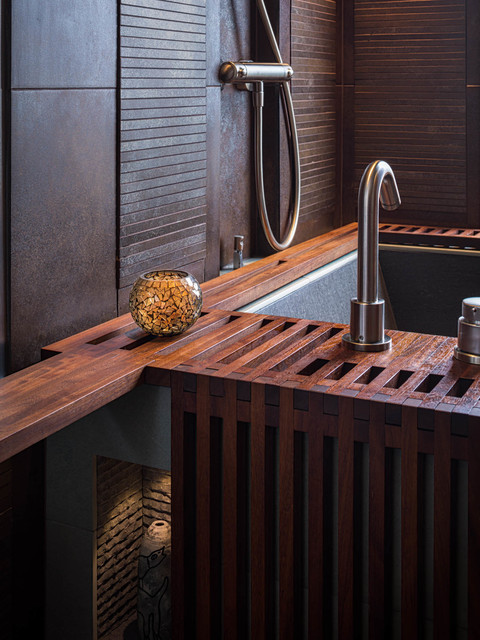 Inspiration for a modern home design remodel in Seattle