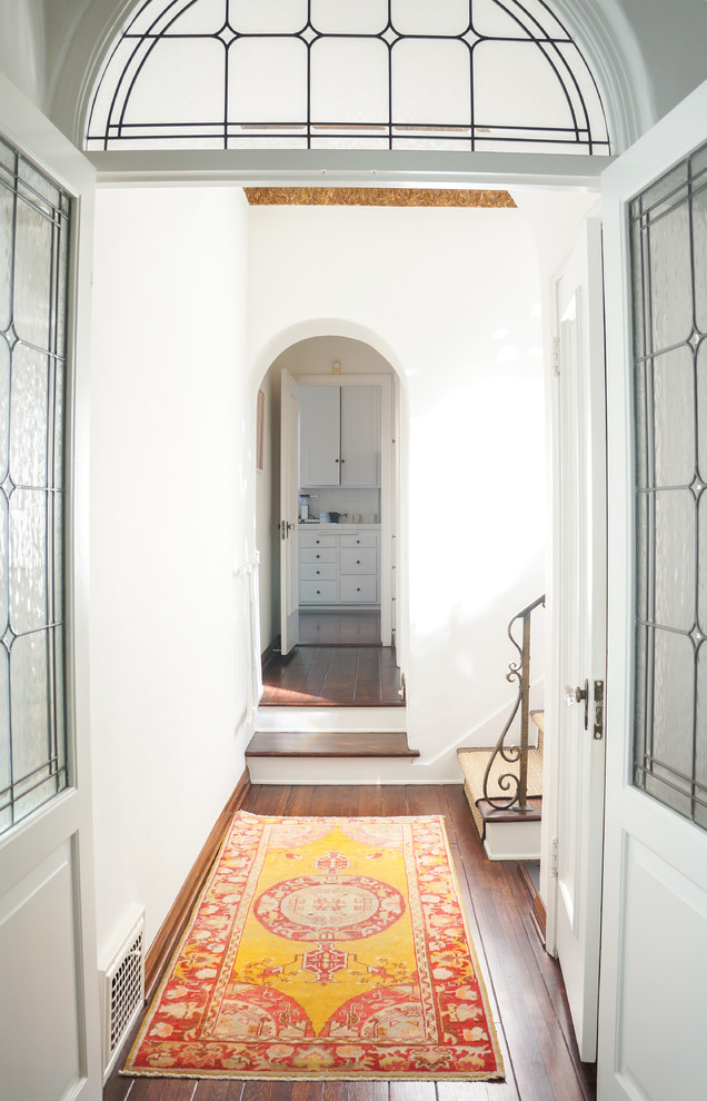 Transitional hallway in Los Angeles.