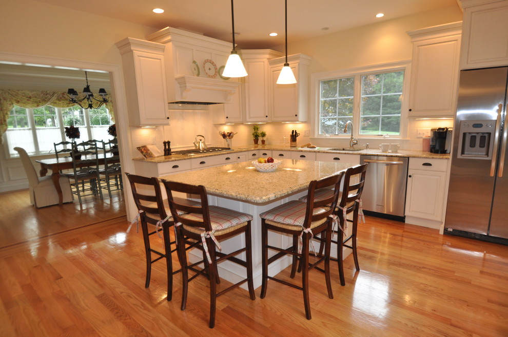 Traditional White Kitchen-Project 782