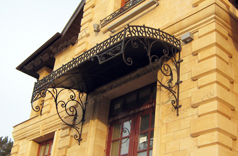 Кованые козырьки