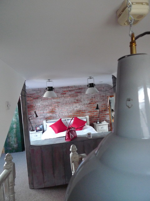 Loft conversion rustic-hall