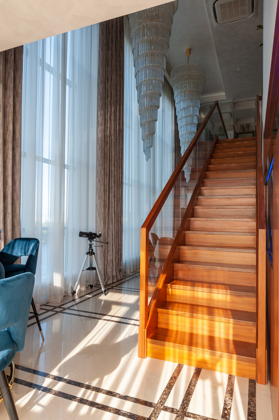 Квартира 350 кв. м. на Петроградке