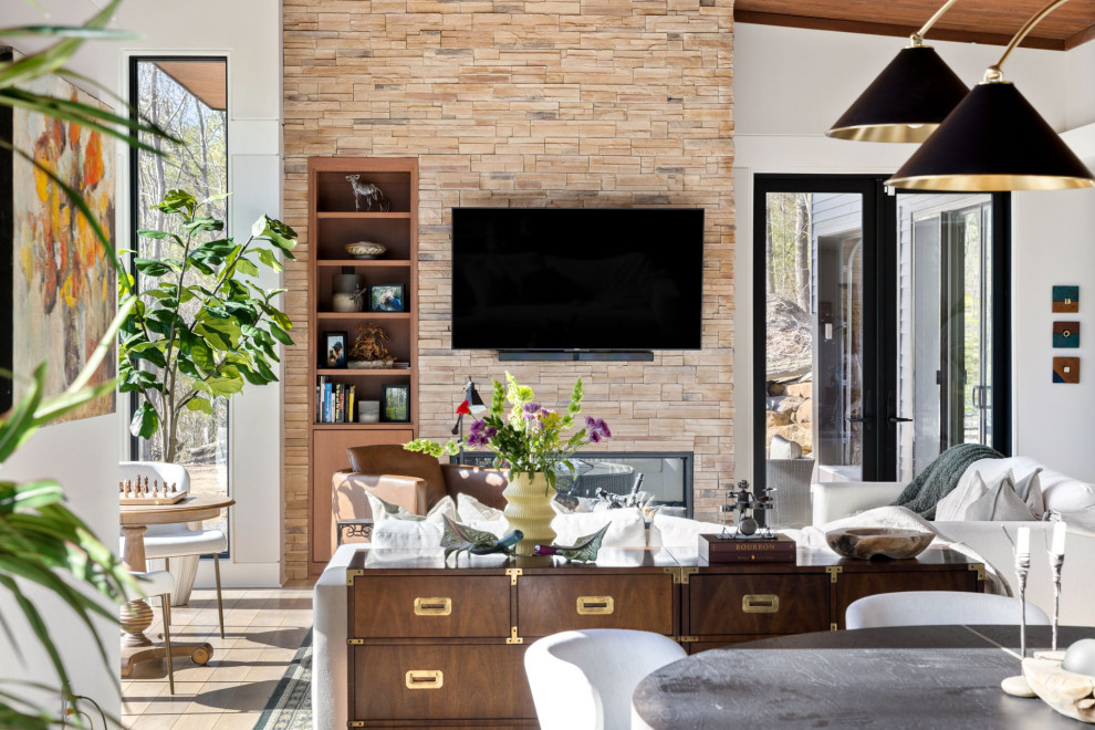New Build: Lake Pointe Residence