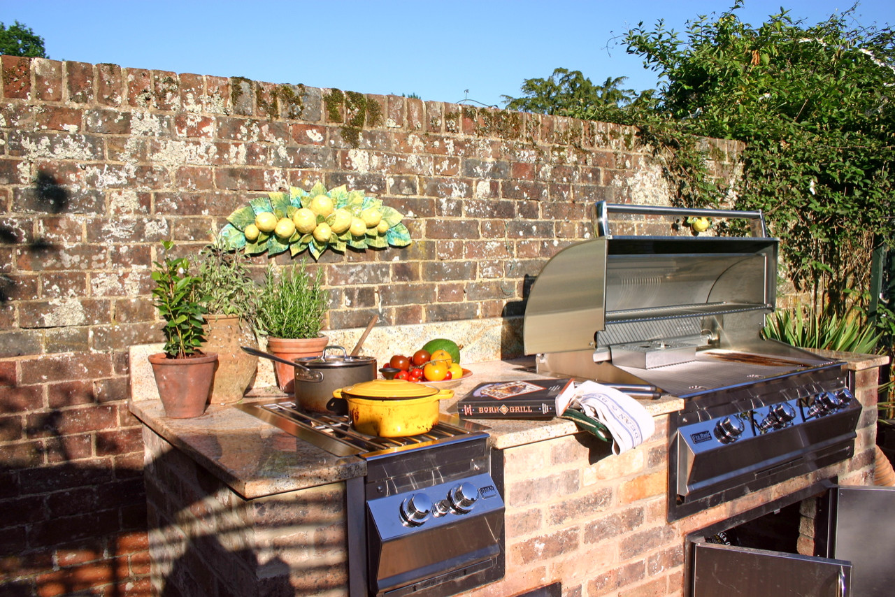 Outdoor Brick Bbq - Photos \u0026 Ideas | Houzz, image size:1280x854