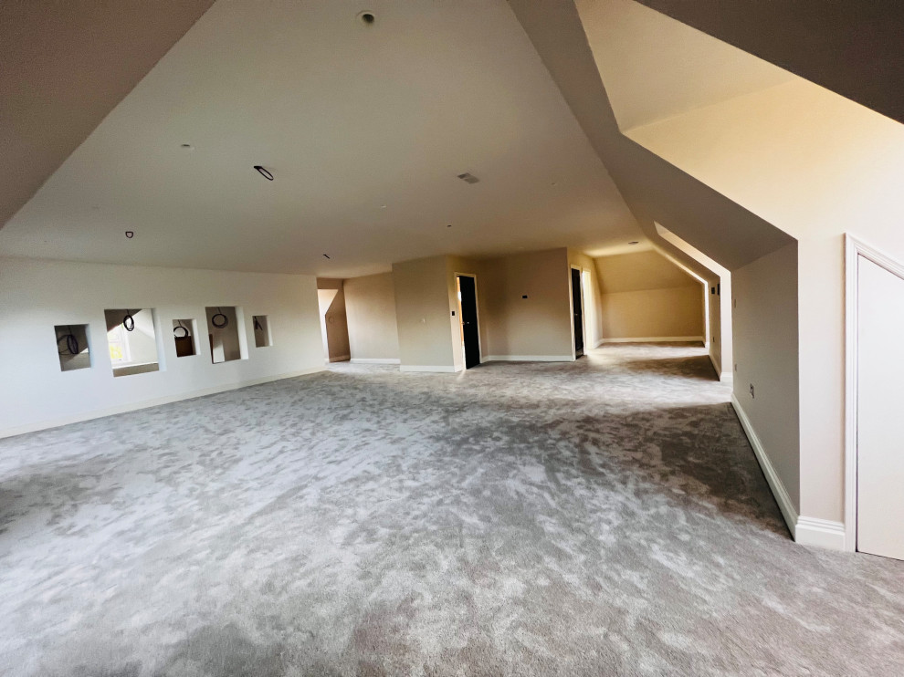 Modern new build in Potten End