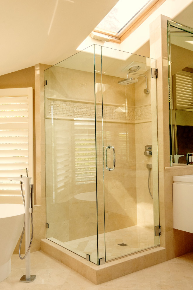 Bathroom - transitional bathroom idea