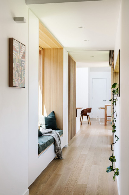 Bravo House scandinavian-hall