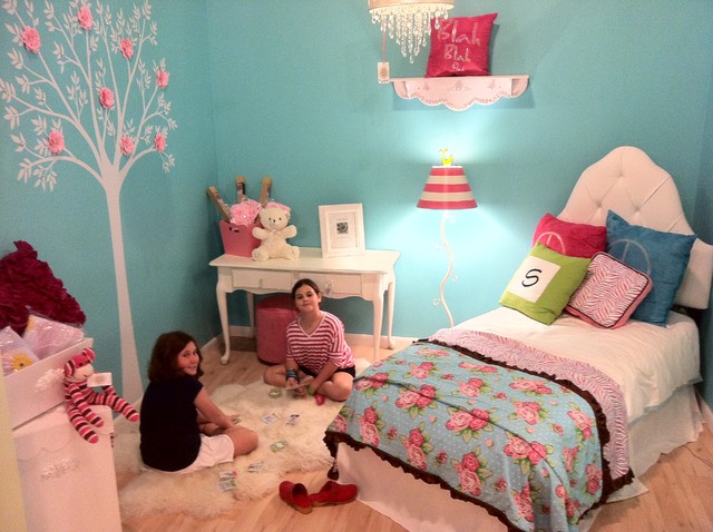 Tiffany Blue Girl's Bedroom - Traditional - Kids - Miami ...