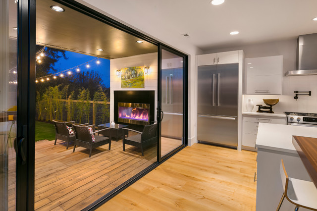 Stackhouse contemporaneo-terraza-y-balcon