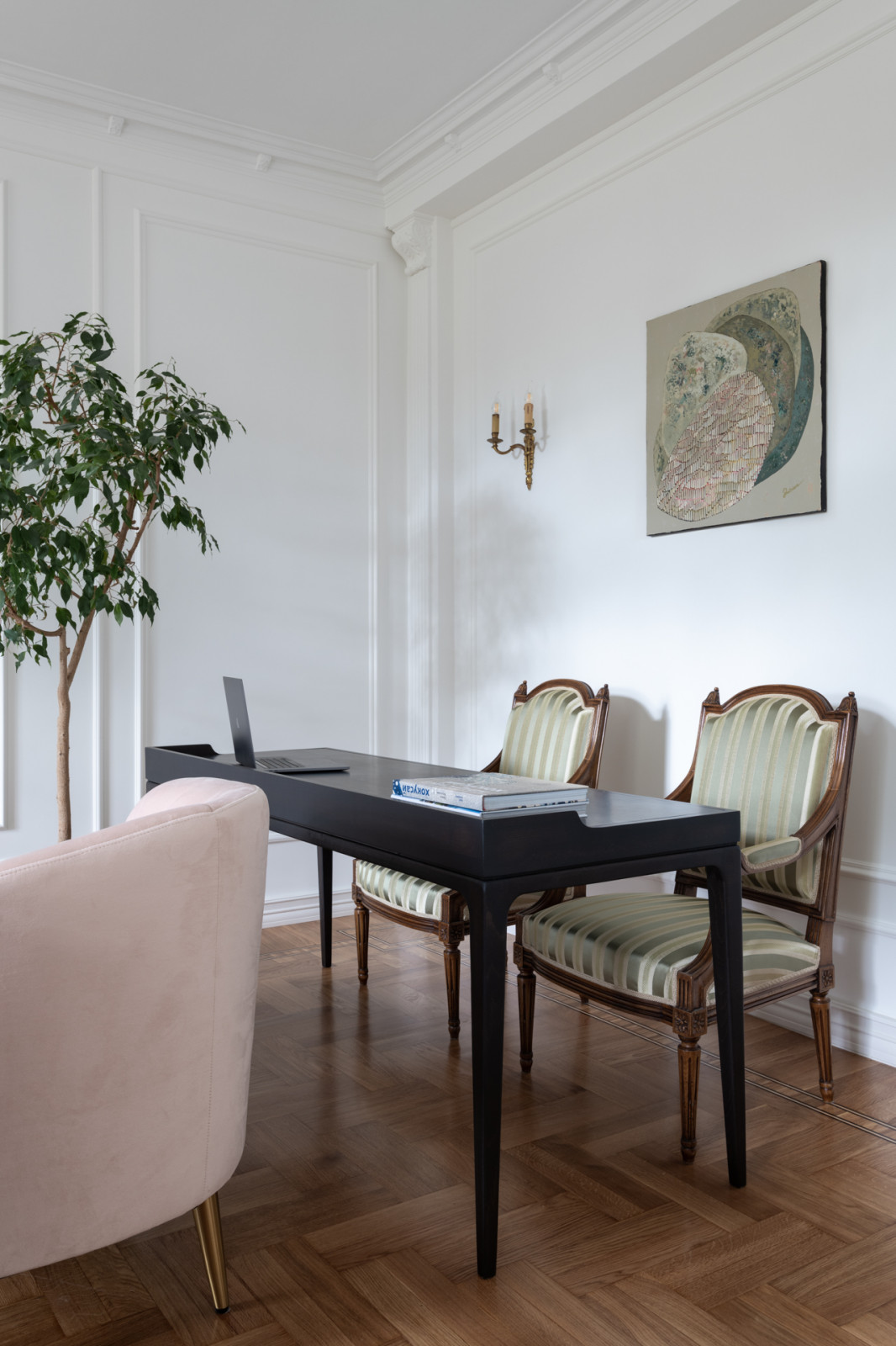 Квартира в сталинке в парижском стиле