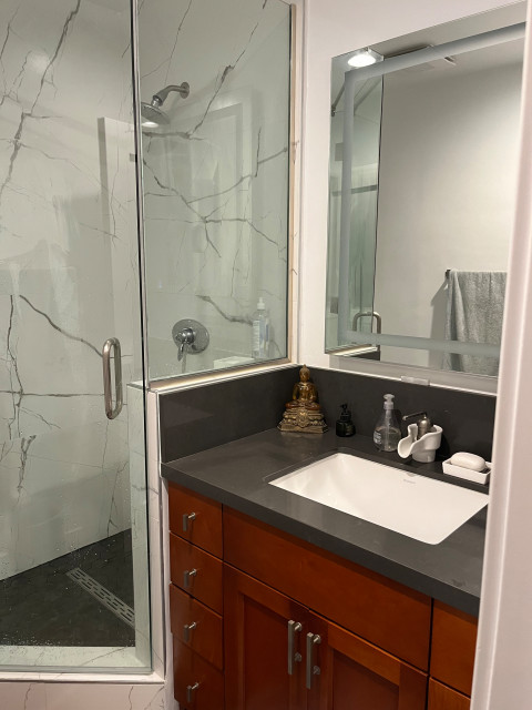 Guest bathroom example 