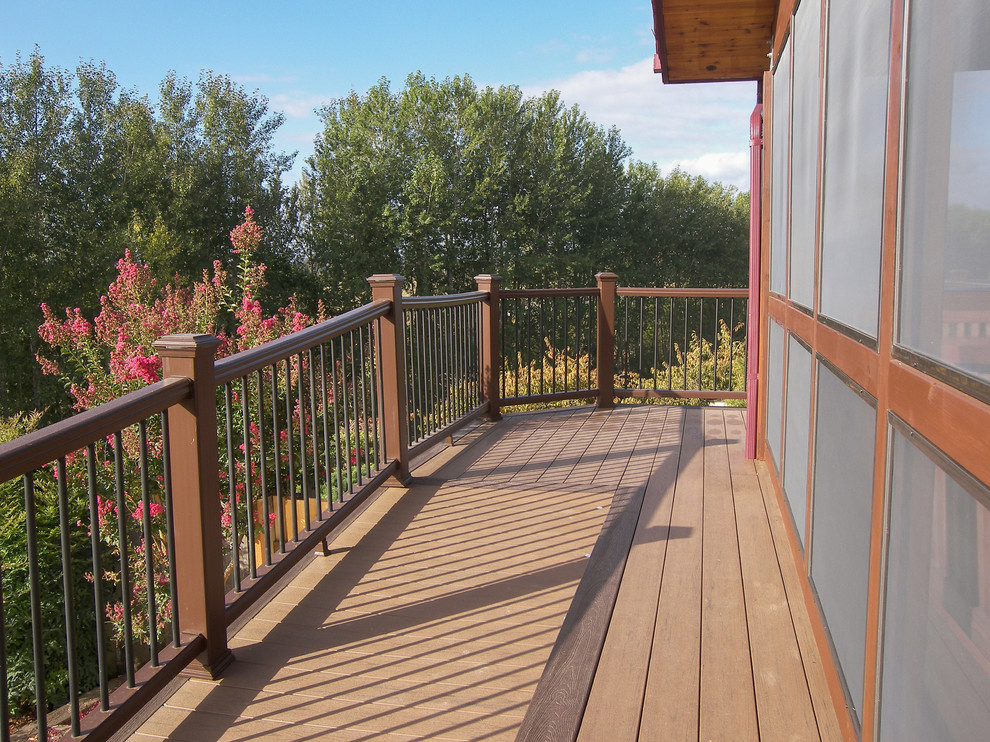 Inspiration for a rustic deck remodel in Portland