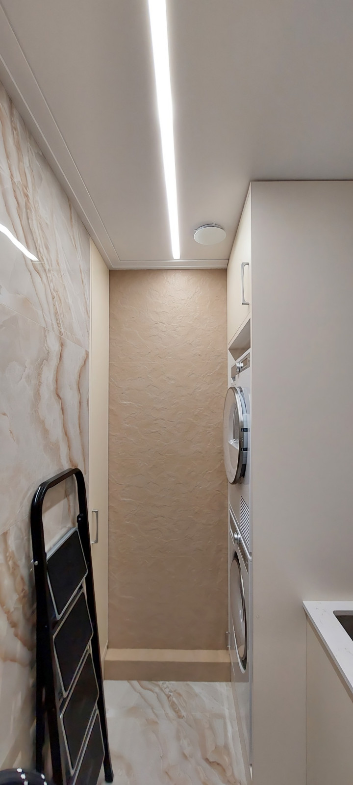 Первый Московский: двухкомнатная квартира 74 кв.м.