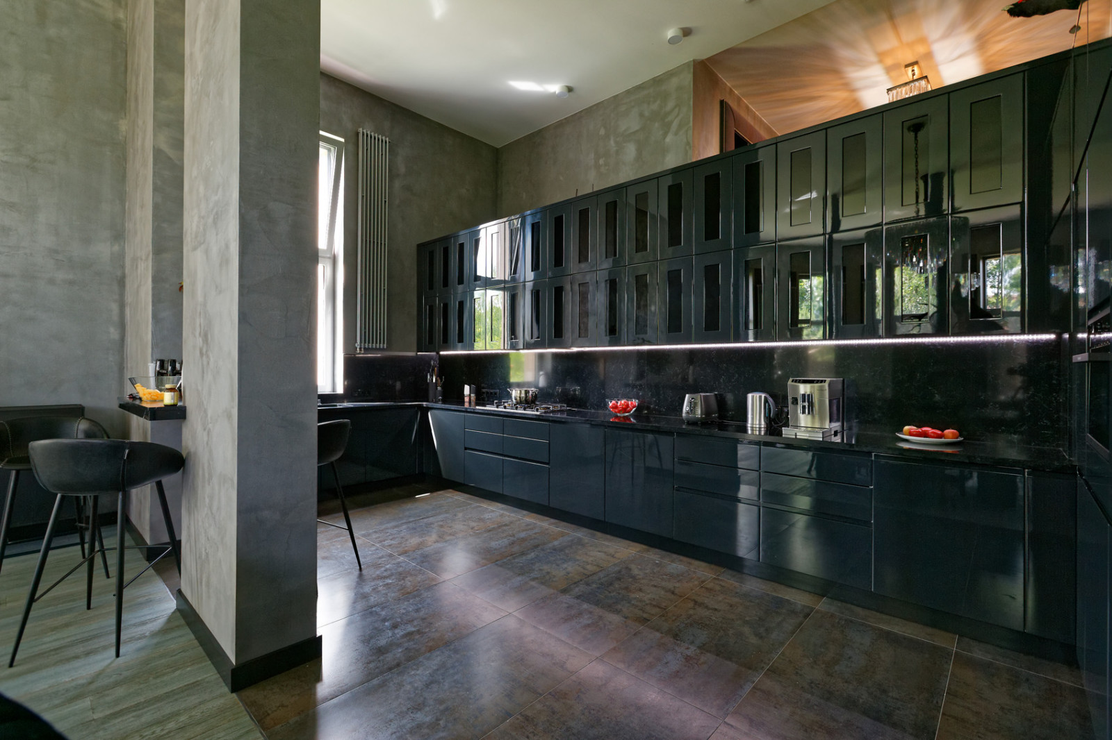 Lucky Evolution в загородном доме