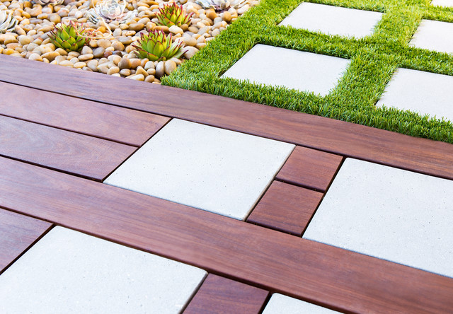 Modern Fun Paving Idea contemporary-garden