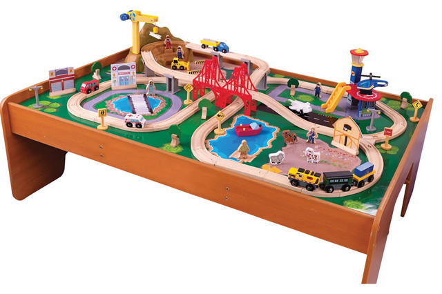 KidKraft Ride Around Town Train Set with Table