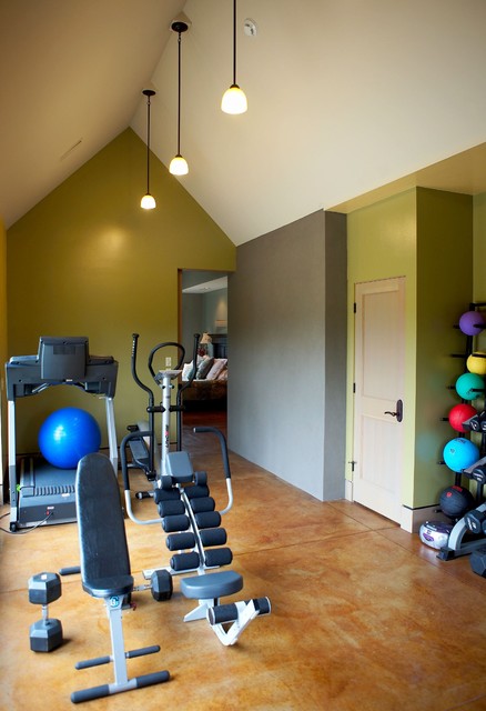 Stanwood Equestrian Residence, Stanwood WA eklektisch-fitnessraum