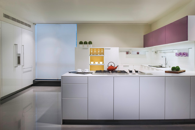 Kitchen Cleaning Tips: How to Keep a Spotless Kitchen