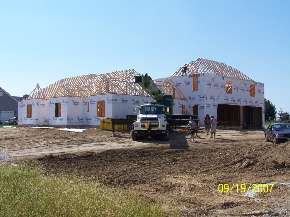 Example of a trendy home design design in Chicago